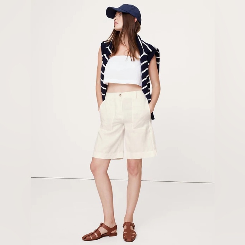 Banana Republic Cream Women's Bermudas